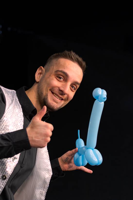 Robin s balónkovým pejskem
